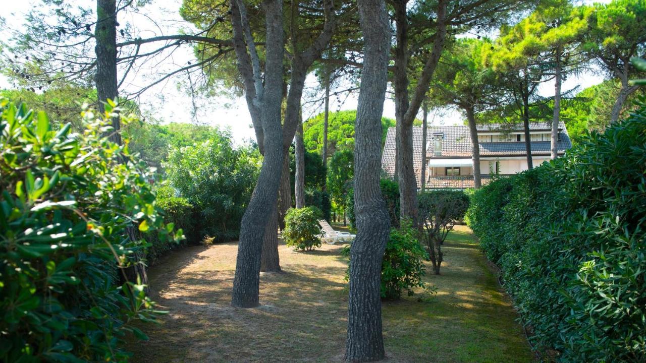 Villa Scultura Seaview Lignano Sabbiadoro Kültér fotó