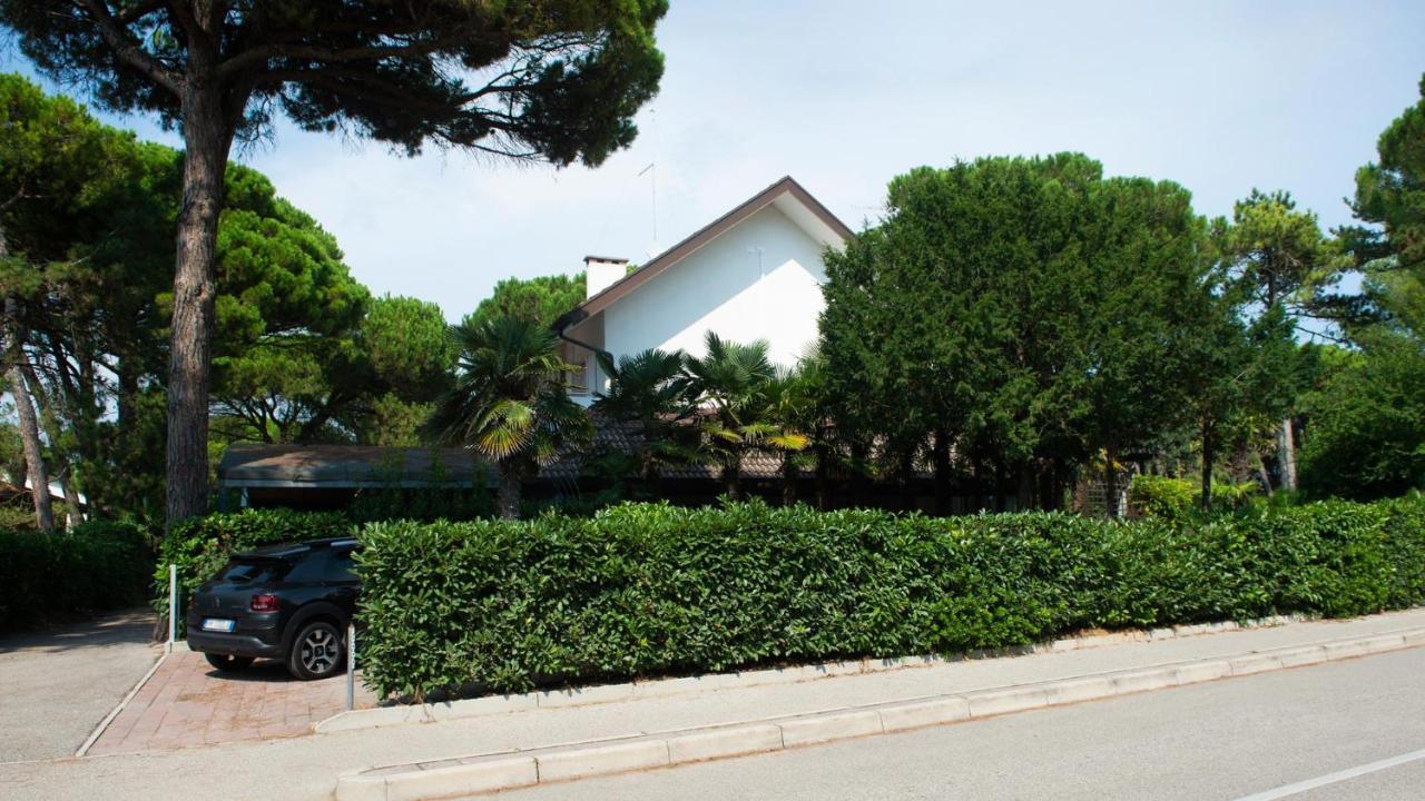 Villa Scultura Seaview Lignano Sabbiadoro Kültér fotó